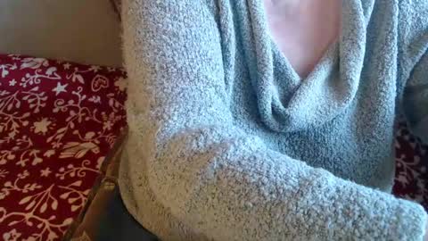 Lilly  online show from January 18, 2025, 9:13 am