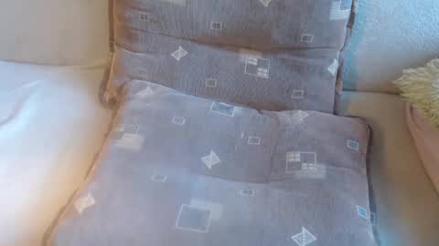 Lilly  online show from January 19, 2025, 11:45 am