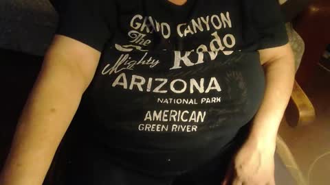 Lilly  online show from October 11, 2025, 3:06 am