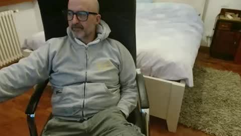 Snapshot of new_simi_74 chatting on February 23, 2026, 7:50 am simi online show from February 23, 2026, 7:50 am