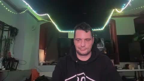 Snapshot of newcouple2023 chatting on November 27, 2025, 11:12 am newguy2025 online show from November 27, 2025, 11:12 am