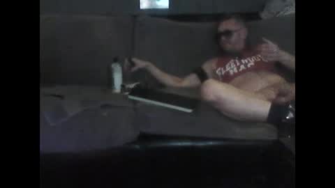 Snapshot of newfun11 chatting on January 8, 2025, 11:30 pm newfun11 online show from January 8, 2025, 11:30 pm