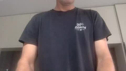 Snapshot of newysub75 chatting on January 8, 2025, 4:44 am newysub75 online show from January 8, 2025, 4:44 am