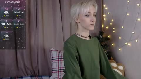 NextVibe1 online show from December 22, 2025, 6:38 pm