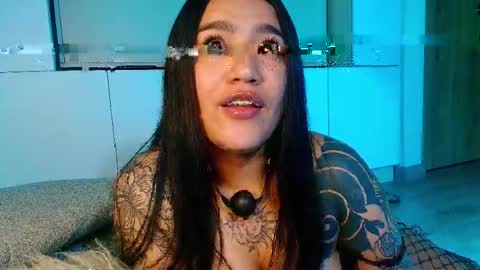Valery Gonzales online show from May 7, 2026, 4:07 am