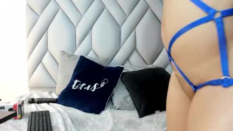 Milena online show from February 28, 2025, 5:26 pm