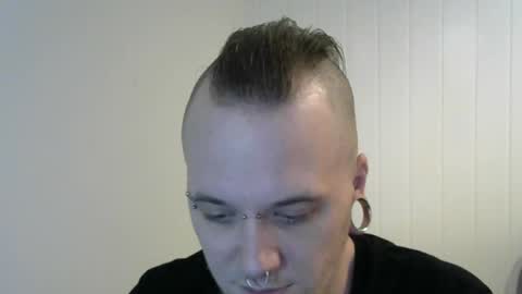 Snapshot of nezvers chatting on February 8, 2025, 9:46 pm YouPick online show from February 8, 2025, 9:46 pm