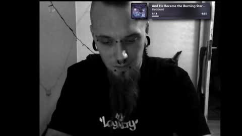 Snapshot of nezvers chatting on February 24, 2026, 5:44 pm YouPick online show from February 24, 2026, 5:44 pm