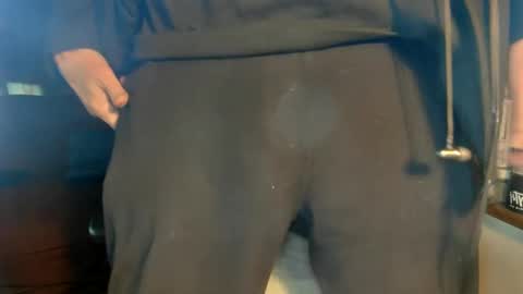 Snapshot of nfgwholoves2cum chatting on January 22, 2025, 1:53 am NFG Nice Friendly Guy Dick online show from January 22, 2025, 1:53 am