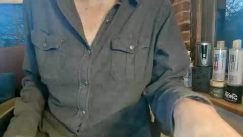 Snapshot of nfgwholoves2cum chatting on January 28, 2025, 10:23 pm NFG Nice Friendly Guy Dick online show from January 28, 2025, 10:23 pm