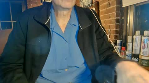 Snapshot of nfgwholoves2cum chatting on March 5, 2025, 3:18 am NFG Nice Friendly Guy Dick online show from March 5, 2025, 3:18 am