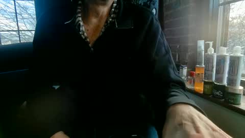 Snapshot of nfgwholoves2cum chatting on March 9, 2025, 10:08 pm NFG Nice Friendly Guy Dick online show from March 9, 2025, 10:08 pm
