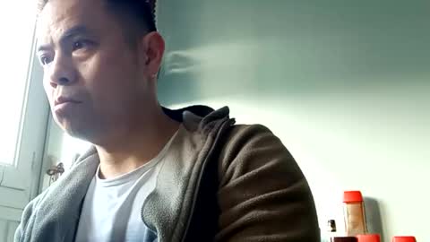 nguyen7788789 online show from October 24, 2025, 7:27 am