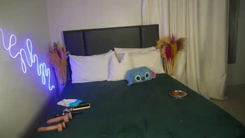 Snapshot of nia_bell chatting on September 25, 2025, 9:46 am kikiNiaAria online show from September 25, 2025, 9:46 am