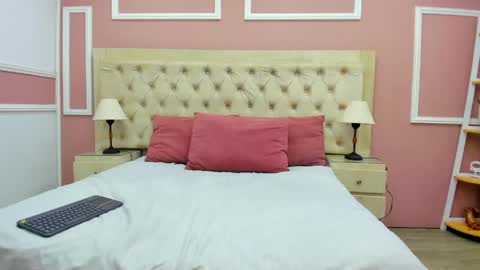 Snapshot of nia_taylorx chatting on May 30, 2026, 9:45 pm nia_taylorx online show from May 30, 2026, 9:45 pm