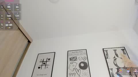 Snapshot of niaevans_x chatting on December 22, 2025, 1:19 pm Nia online show from December 22, 2025, 1:19 pm