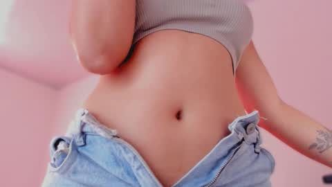 Snapshot of nice_day_ chatting on February 4, 2026, 1:39 pm day online show from February 4, 2026, 1:39 pm