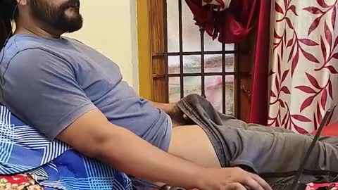 Robin online show from October 28, 2025, 5:33 am