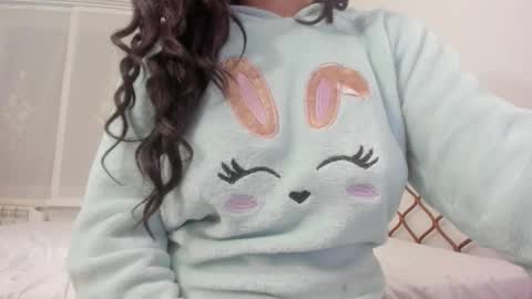 Sfora online show from March 10, 2026, 2:27 am