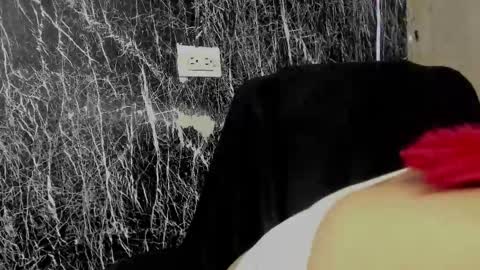 Snapshot of nicecherry_ chatting on October 1, 2025, 3:45 am Michell online show from October 1, 2025, 3:45 am