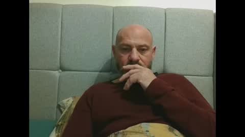 Snapshot of nicecock4u1979 chatting on March 2, 2025, 9:21 am hot builder online show from March 2, 2025, 9:21 am