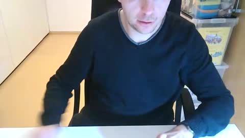 Snapshot of niceguyflo chatting on December 18, 2025, 12:27 am NiceGuyFlo online show from December 18, 2025, 12:27 am