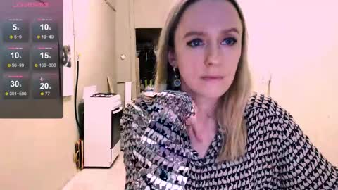 Kathrine online show from May 17, 2026, 5:09 pm