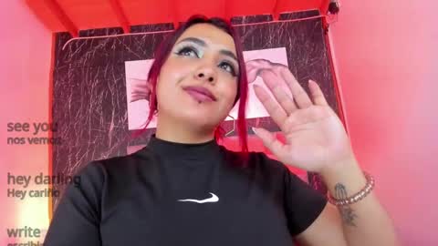 Nicolle  online show from December 11, 2024, 7:03 pm