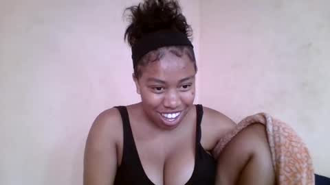 nicelly01 online show from July 14, 2026, 10:21 am