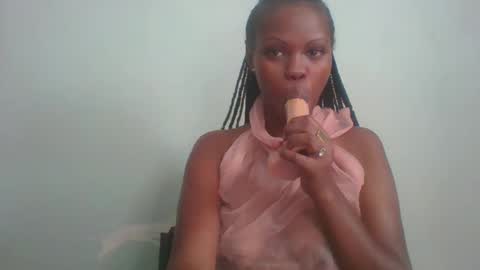 Snapshot of nicely_spiced chatting on March 17, 2026, 12:52 pm nicely_spiced online show from March 17, 2026, 12:52 pm