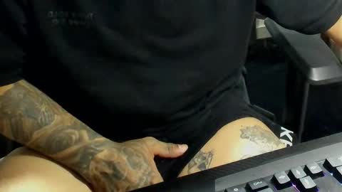 Camila And Steeven online show from October 12, 2025, 11:15 pm