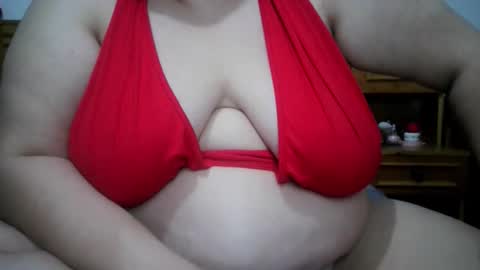 Snapshot of nicholle chatting on April 14, 2026, 9:43 pm Nicholle online show from April 14, 2026, 9:43 pm