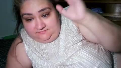 Snapshot of nicholle chatting on July 20, 2026, 12:36 am Nicholle online show from July 20, 2026, 12:36 am
