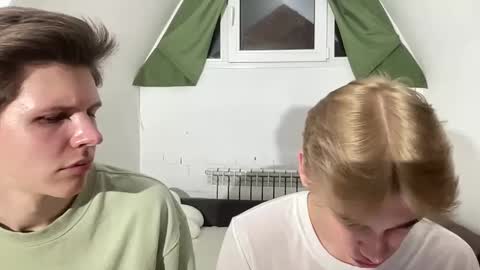 Snapshot of nick_win chatting on January 2, 2025, 11:41 am Nick online show from January 2, 2025, 11:41 am