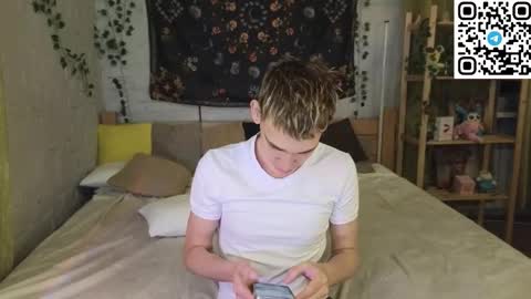 Snapshot of nick_win chatting on November 15, 2025, 12:19 am Nick online show from November 15, 2025, 12:19 am