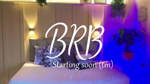 Your baby Nicol  online show from November 18, 2025, 1:04 pm