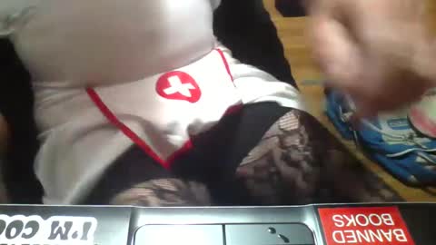 nickibabe1980 online show from October 2, 2025, 10:39 pm