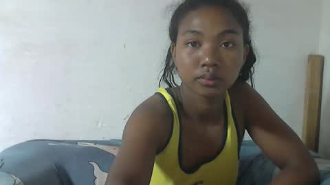 Snapshot of nickiqqyuu chatting on May 21, 2026, 1:34 am nickiqqyuu online show from May 21, 2026, 1:34 am