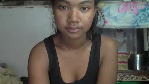 Snapshot of nickiqqyuu chatting on May 25, 2026, 12:27 am nickiqqyuu online show from May 25, 2026, 12:27 am