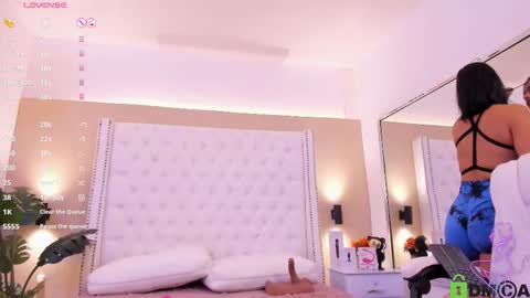 Snapshot of nickky_thompson chatting on November 5, 2025, 1:33 pm nickky online show from November 5, 2025, 1:33 pm