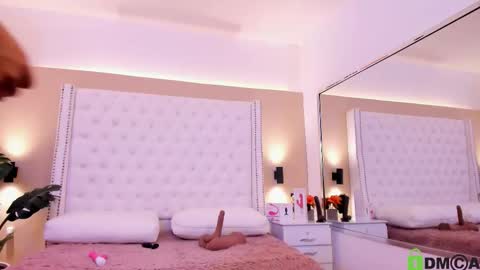 Snapshot of nickky_thompson chatting on November 13, 2025, 1:10 pm nickky online show from November 13, 2025, 1:10 pm