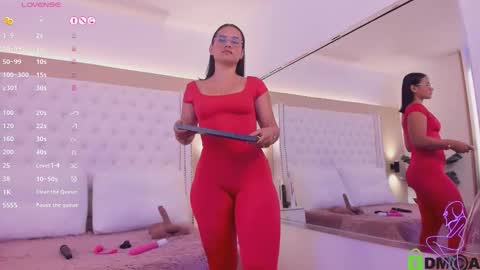 nickky online show from December 20, 2025, 1:40 pm