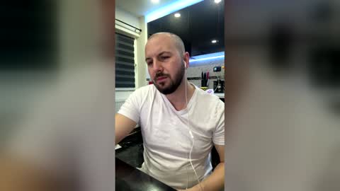 Snapshot of nickolas22 chatting on February 15, 2026, 1:13 am Julian online show from February 15, 2026, 1:13 am