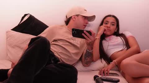 Snapshot of nicky_and_blake chatting on February 25, 2025, 12:14 am nicky and blake online show from February 25, 2025, 12:14 am