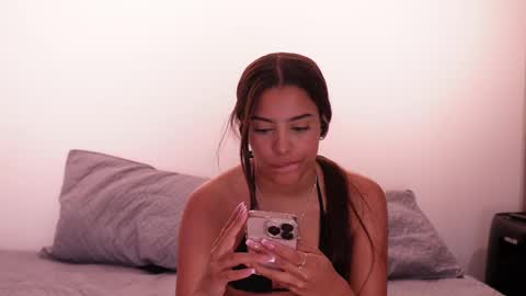 Snapshot of nicky_and_blake chatting on March 10, 2025, 8:56 pm nicky and blake online show from March 10, 2025, 8:56 pm