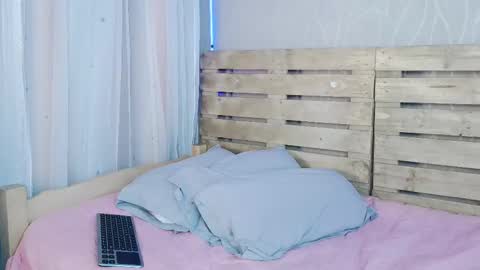 Snapshot of nicky_oli chatting on February 26, 2025, 4:45 pm nicky_oli online show from February 26, 2025, 4:45 pm