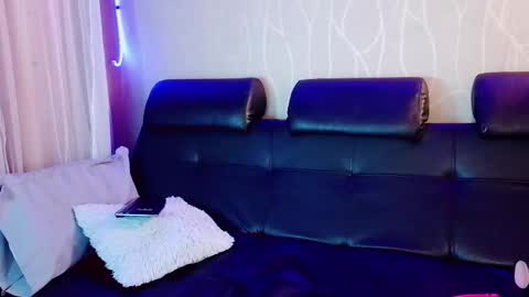 Snapshot of nicky_oli chatting on March 4, 2025, 3:37 pm nicky_oli online show from March 4, 2025, 3:37 pm