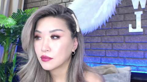 Snapshot of nicky_owl chatting on February 14, 2025, 3:36 pm Today is my 41st birthday And in 2 hours Im waiting for you on the stream Stock up on tokens and a good mood Nicky online show from February 14, 2025, 3:36 pm