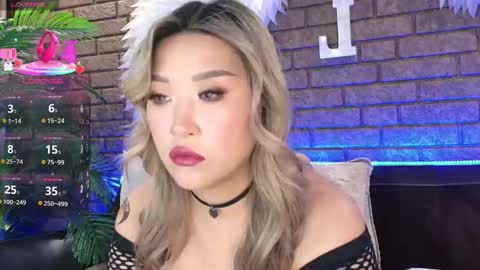 Snapshot of nicky_owl chatting on September 19, 2025, 10:16 am Today is my 41st birthday And in 2 hours Im waiting for you on the stream Stock up on tokens and a good mood Nicky online show from September 19, 2025, 10:16 am