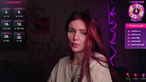 Nicky Weekends online show from November 30, 2025, 1:20 am